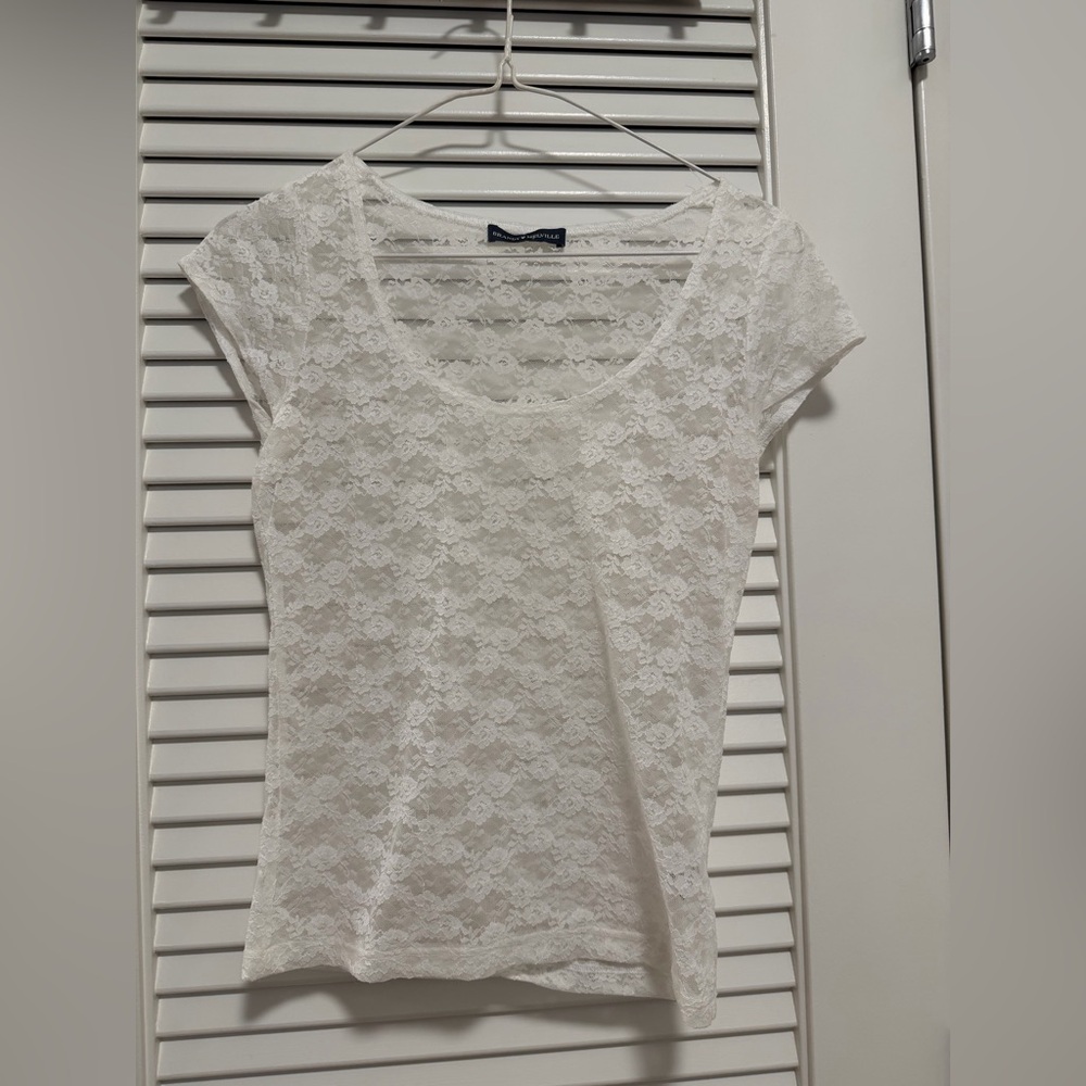 Brandy Melville Cream Lace Short Sleeve Tee